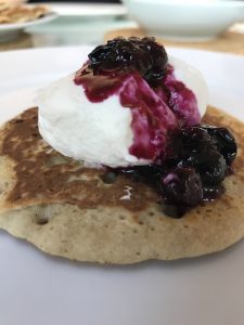 Pancake with Yoghurt and Blueberries on top